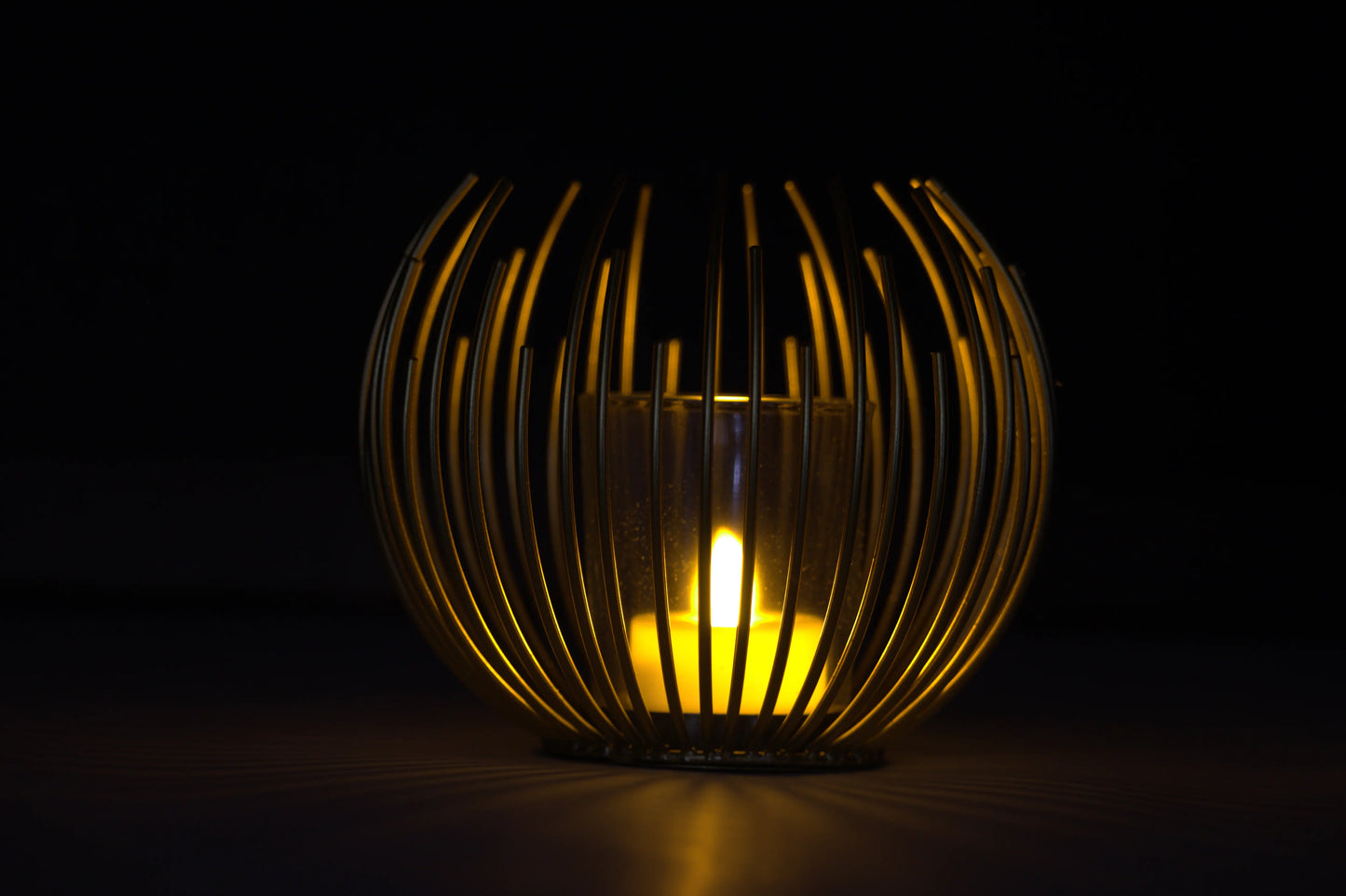 Gold Wire Candle Holder/European style iron geometric metal candle holder/Metal Craft House Decoration